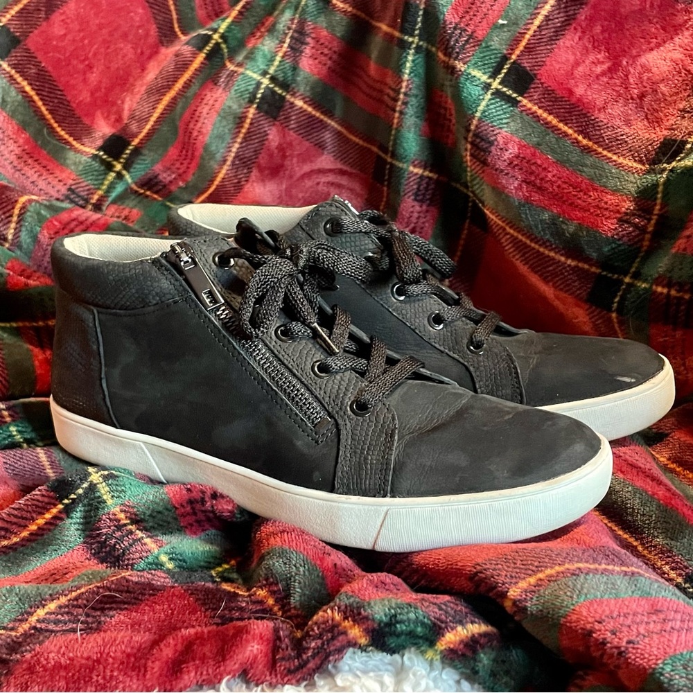 Naturalizer 9W Motley High Top